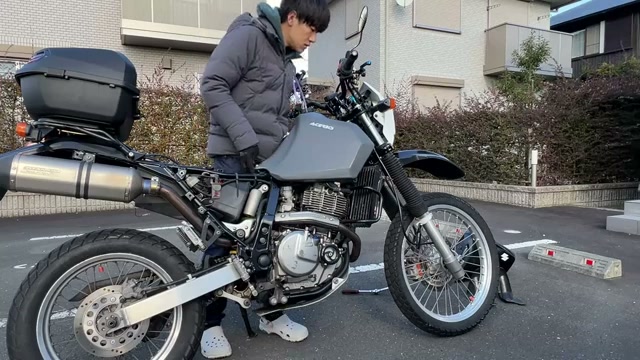 ACERBISビッグタンク装着後のDR650SE