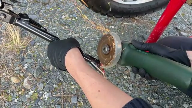 切断時の火花